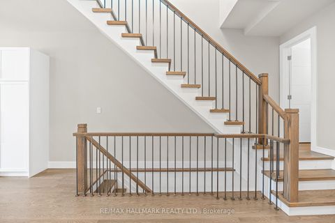 Photo 19 at 9B Linton Avenue S, Cliffside, Toronto