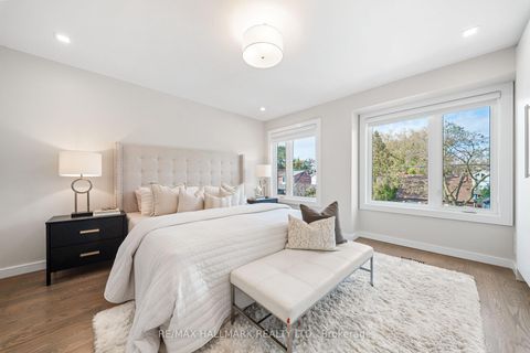 Photo 21 at 9B Linton Avenue S, Cliffside, Toronto