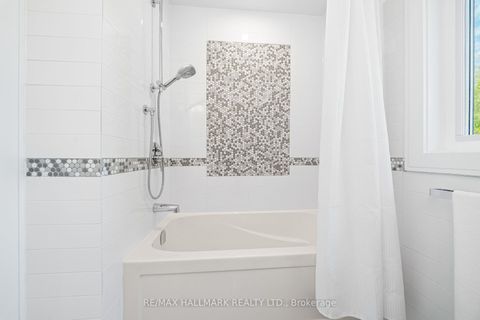 Photo 30 at 9B Linton Avenue S, Cliffside, Toronto