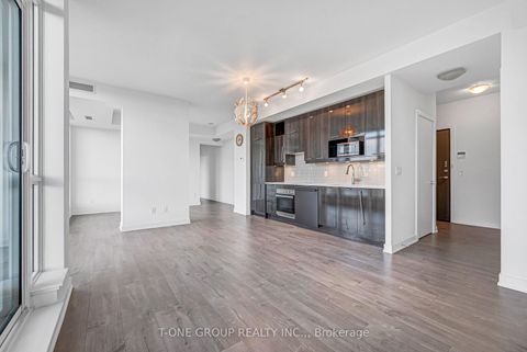 Photo 19 at 3901 - 30 Nelson Street, Waterfront Communities C1, Toronto