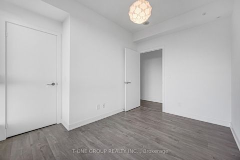 Photo 26 at 3901 - 30 Nelson Street, Waterfront Communities C1, Toronto