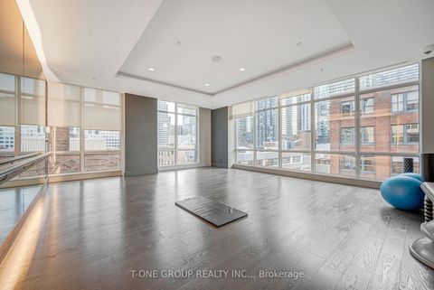 Photo 43 at 3901 - 30 Nelson Street, Waterfront Communities C1, Toronto