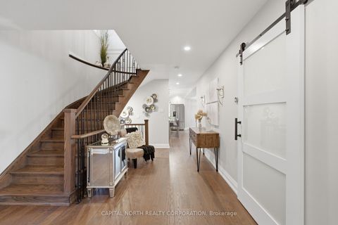 Photo 4 at 112 Jackman Crescent, West Woodbridge, Vaughan