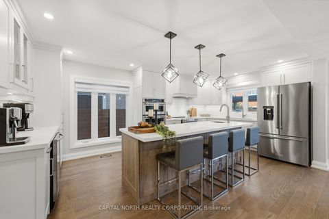 Photo 5 at 112 Jackman Crescent, West Woodbridge, Vaughan