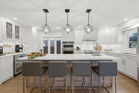 Photo 6 at 112 Jackman Crescent, West Woodbridge, Vaughan