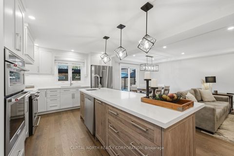 Photo 10 at 112 Jackman Crescent, West Woodbridge, Vaughan