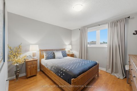 Photo 27 at 112 Jackman Crescent, West Woodbridge, Vaughan