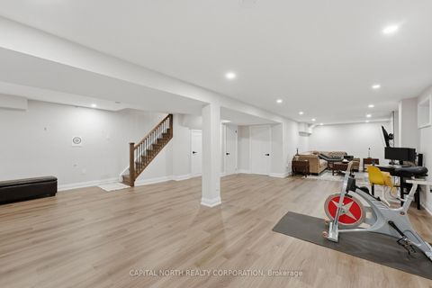 Photo 31 at 112 Jackman Crescent, West Woodbridge, Vaughan