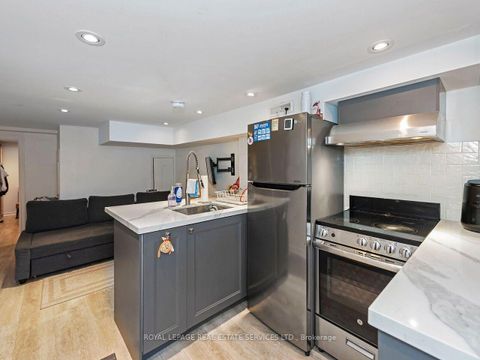 Photo 34 at 62 Newmarket Avenue, Lumsden, Toronto