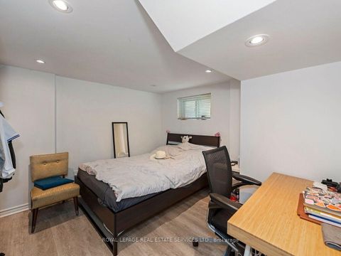 Photo 42 at 62 Newmarket Avenue, Lumsden, Toronto