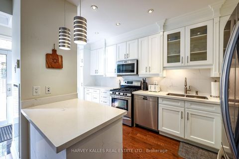 Photo 9 at TH9 - 21 Burkebrook Place, York Mills, Toronto