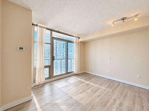 Photo 3 at 2905 - 35 Mariner Terrace, Waterfront Communities C1, Toronto