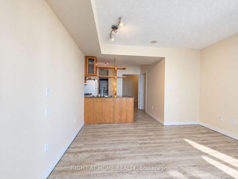 Photo 5 at 2905 - 35 Mariner Terrace, Waterfront Communities C1, Toronto