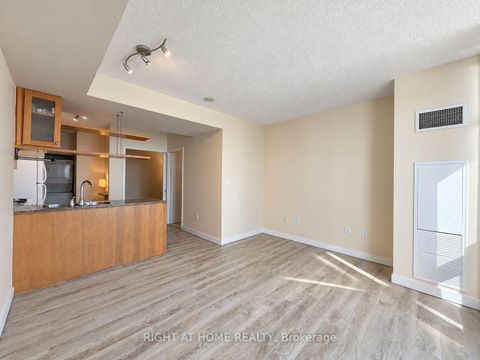 Photo 6 at 2905 - 35 Mariner Terrace, Waterfront Communities C1, Toronto