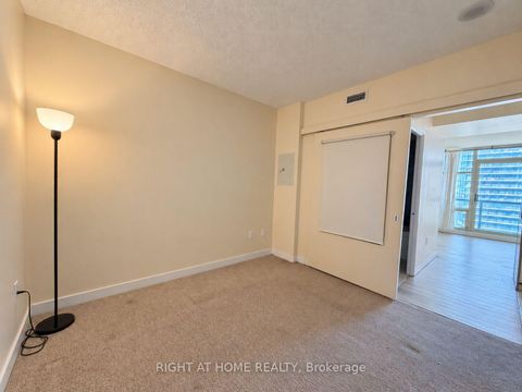Photo 11 at 2905 - 35 Mariner Terrace, Waterfront Communities C1, Toronto