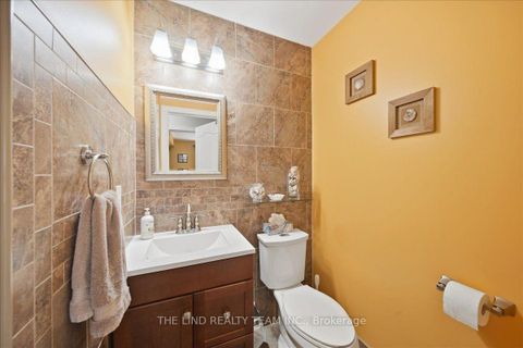 Photo 18 at 103 Allenvale Drive, Aurora Highlands, Aurora