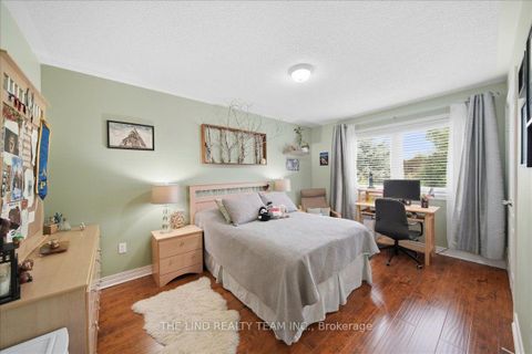 Photo 31 at 103 Allenvale Drive, Aurora Highlands, Aurora