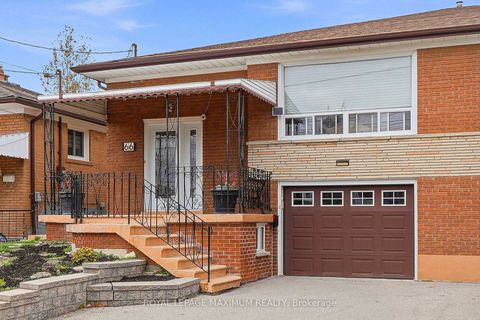 Photo 2 at 66 Spenvalley Drive, Jane Heights, Toronto