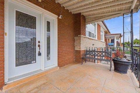 Photo 3 at 66 Spenvalley Drive, Jane Heights, Toronto
