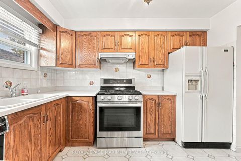 Photo 10 at 66 Spenvalley Drive, Jane Heights, Toronto