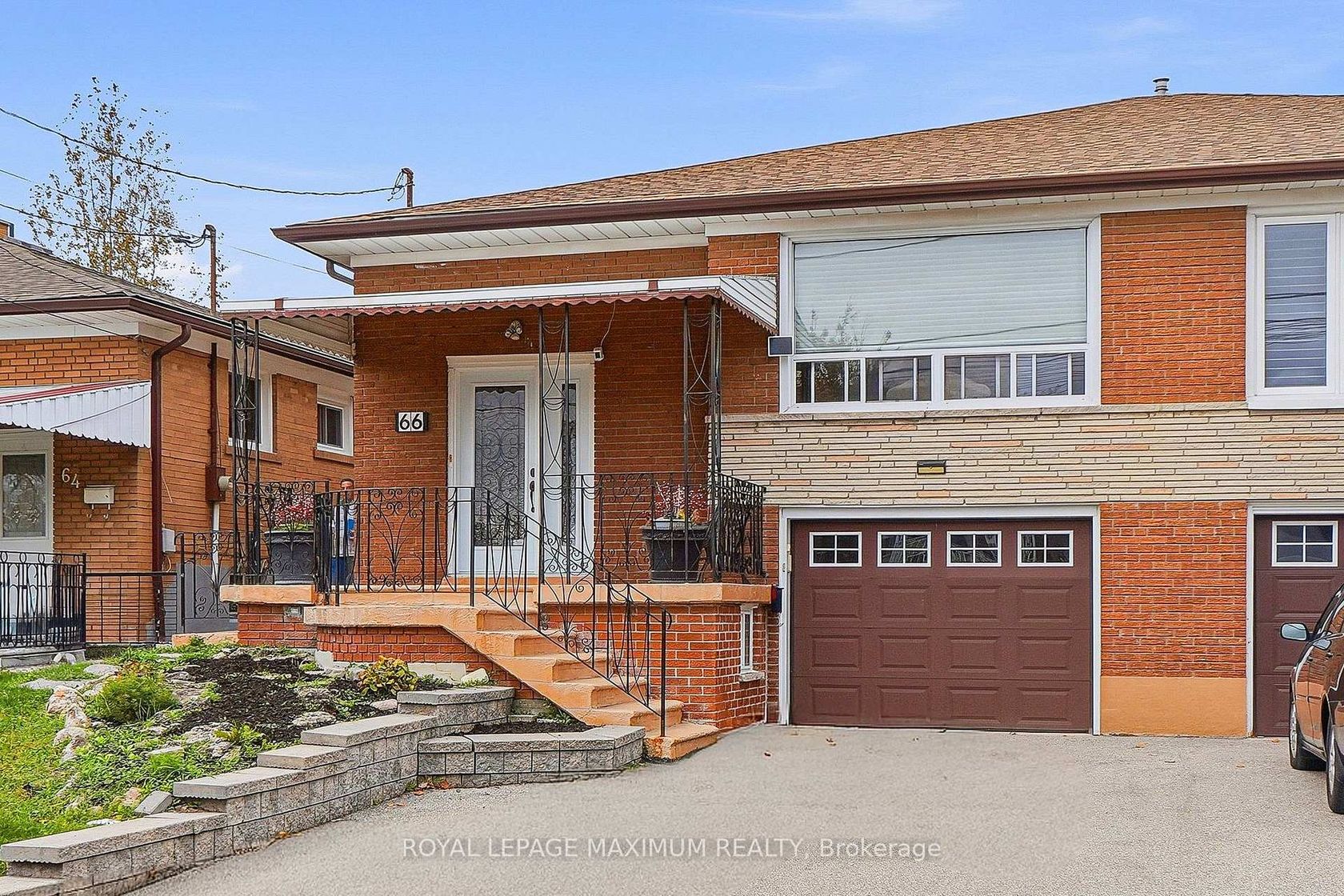 66 Spenvalley Drive, Jane Heights, Toronto 