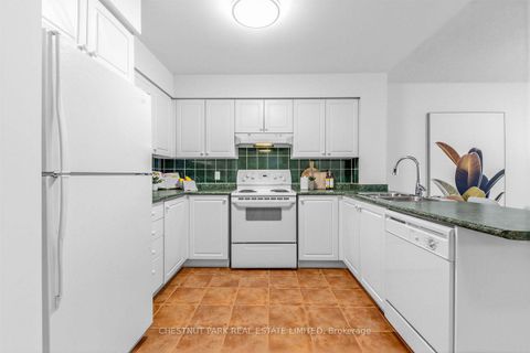 Photo 8 at 505 - 35 Merton Street, Mount Pleasant West, Toronto