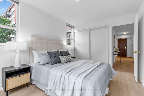 Photo 16 at 505 - 35 Merton Street, Mount Pleasant West, Toronto