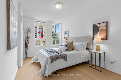 Photo 17 at 505 - 35 Merton Street, Mount Pleasant West, Toronto