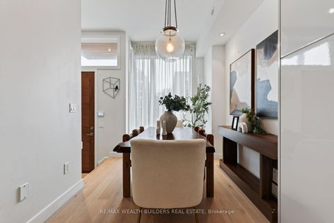 Photo 5 at TH-07 - 837 Broadview Avenue, Danforth, Toronto