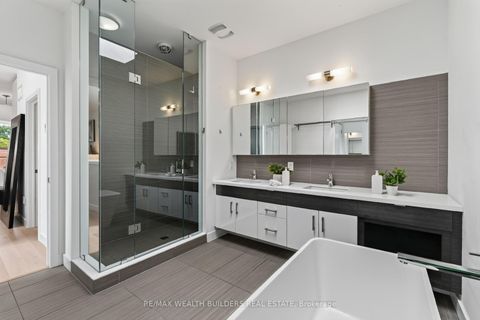 Photo 31 at TH-07 - 837 Broadview Avenue, Danforth, Toronto