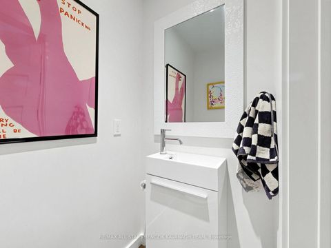 Photo 8 at 209 Marlborough Place, Annex, Toronto