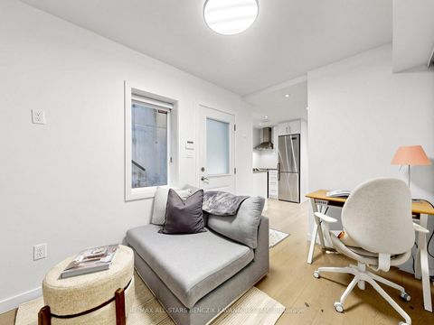 Photo 16 at 209 Marlborough Place, Annex, Toronto