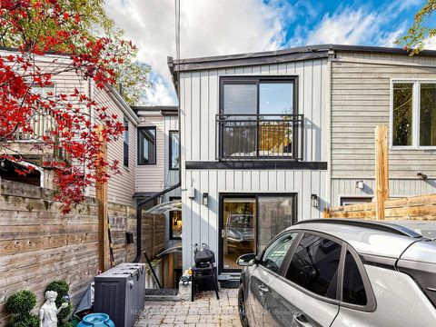 Photo 23 at 209 Marlborough Place, Annex, Toronto