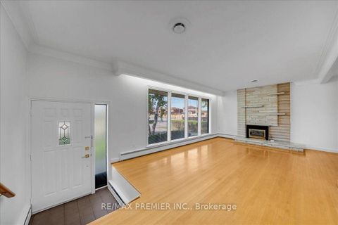 Photo 6 at 1 Gram Street, Maple, Vaughan