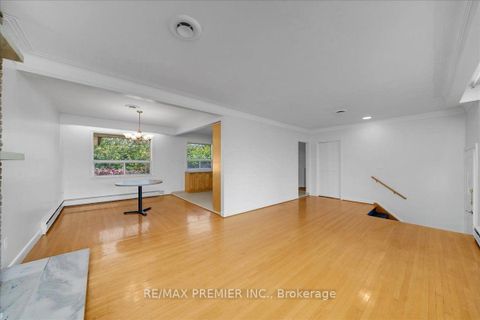 Photo 10 at 1 Gram Street, Maple, Vaughan