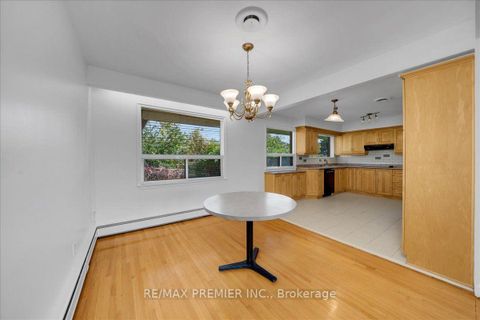 Photo 11 at 1 Gram Street, Maple, Vaughan