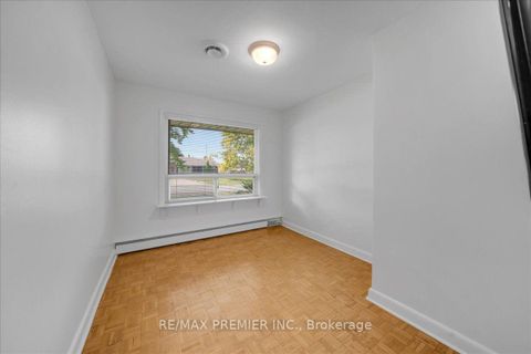 Photo 22 at 1 Gram Street, Maple, Vaughan