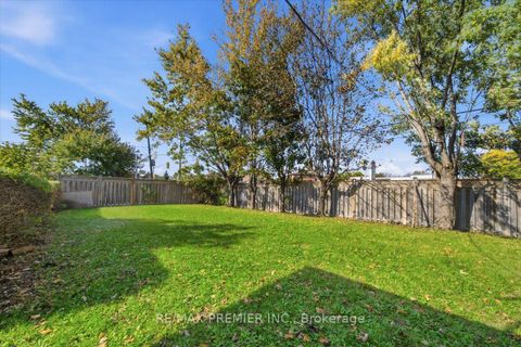 Photo 33 at 1 Gram Street, Maple, Vaughan