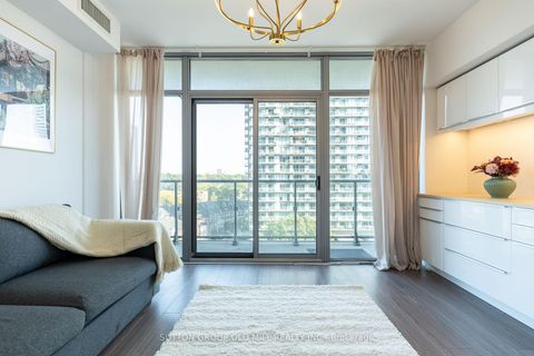 Photo 1 at 812 - 105 The Queensway, Swansea, Toronto