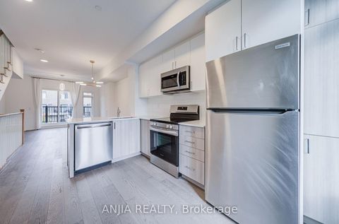 Photo 16 at 80B Tisdale Avenue, Victoria Village, Toronto