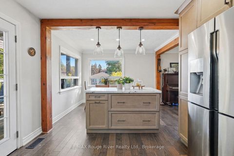 Photo 13 at 42 Anson Avenue, Cliffcrest, Toronto