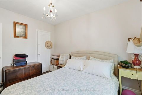 Photo 19 at 42 Anson Avenue, Cliffcrest, Toronto