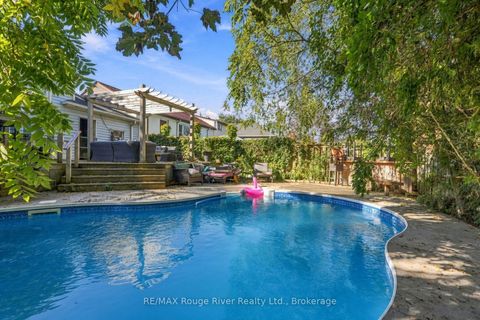 Photo 25 at 42 Anson Avenue, Cliffcrest, Toronto