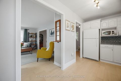 Photo 8 at 8 Smith Crescent, Queensway, Toronto