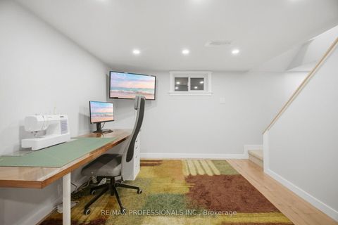 Photo 26 at 8 Smith Crescent, Queensway, Toronto