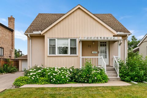 Photo 38 at 27 Sunray Crescent, CFB, Toronto