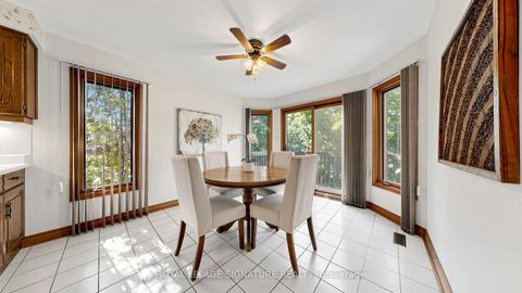 Photo 14 at 8 Royal Garden Boulevard, East Woodbridge, Vaughan