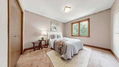 Photo 30 at 8 Royal Garden Boulevard, East Woodbridge, Vaughan