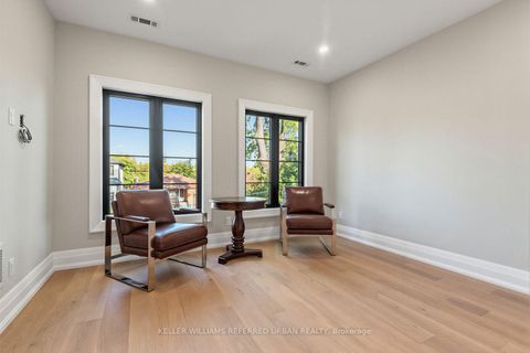 Photo 36 at 160 Lawrence Avenue, Harding, Richmond Hill