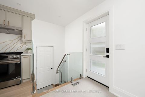 Photo 4 at 1075 Greenwood Avenue, East York, Toronto